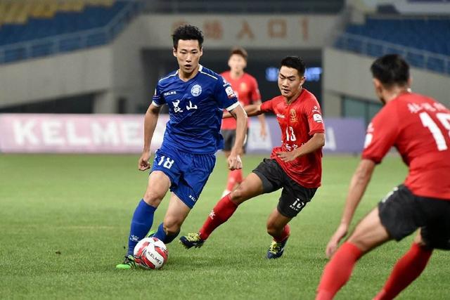 广东工大轻取西安交大迎开门红 陈焯耀23分 李文博16分10板
